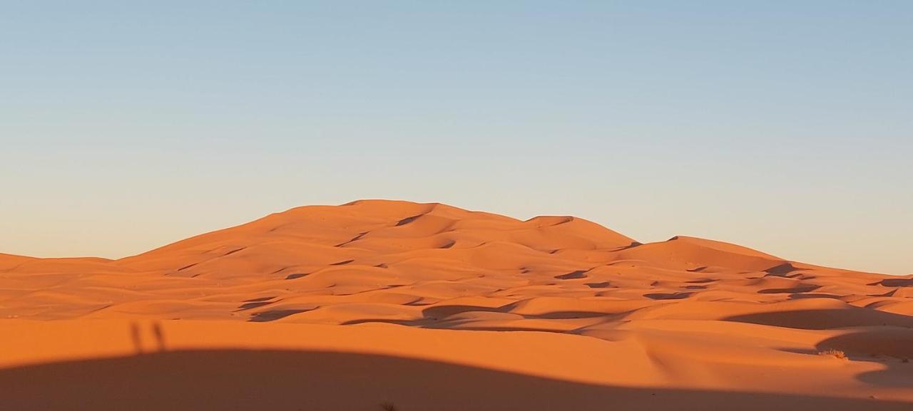 Tafouyte Luxury Camp Hotel Merzouga Bagian luar foto