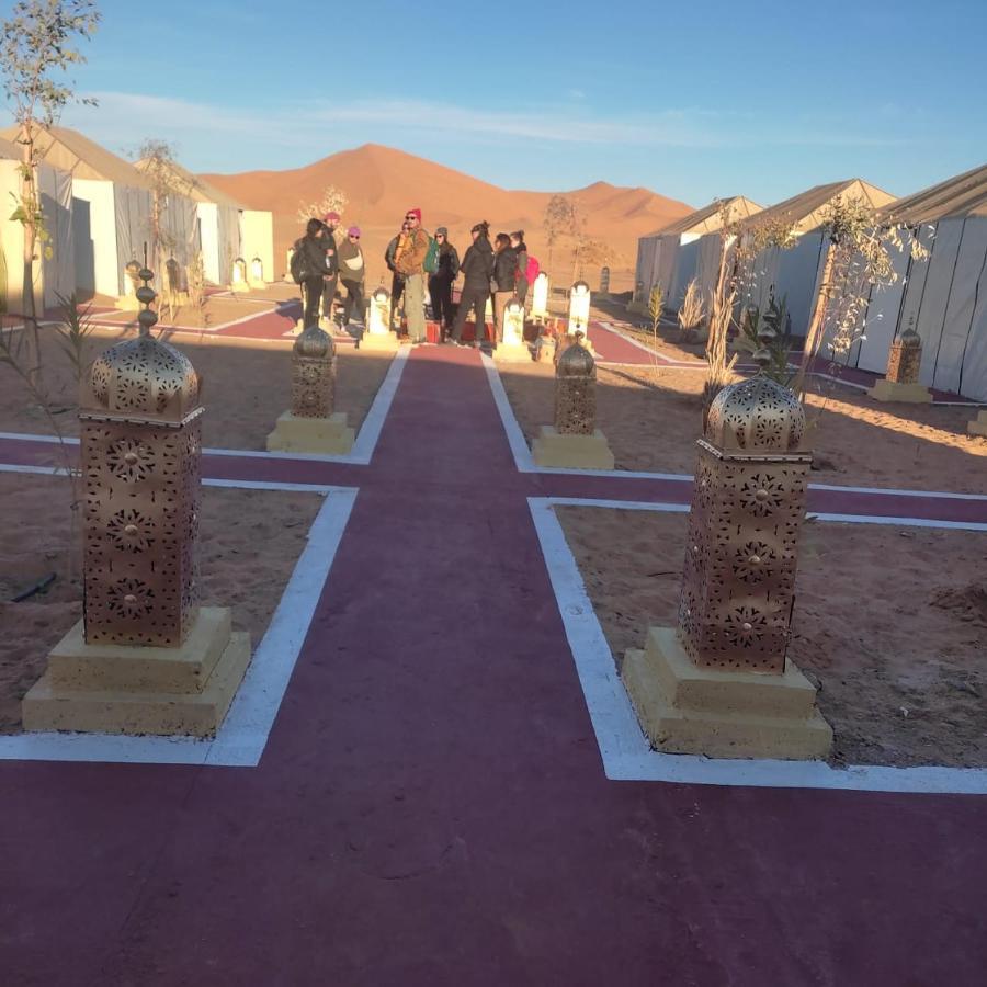 Tafouyte Luxury Camp Hotel Merzouga Bagian luar foto